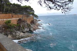 costa brava catalana, côte méditerranéenne accidentée dans le nord de la catalogne, espagne photo