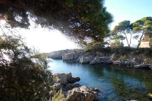 camino de ronda, une route parallèle à la costa brava catalane, située sur la mer méditerranée au nord de la catalogne, espagne. photo