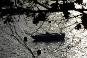 costa brava et sentier côtier le long de la côte accidentée du nord de la catalogne, espagne photo