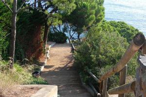 camino de ronda, une route parallèle à la costa brava catalane, située sur la mer méditerranée au nord de la catalogne, espagne. photo