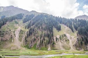 parc national de naran jhalkand beau paysage vue sur les montagnes photo