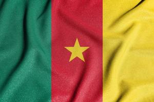 drapeau national du cameroun. le principal symbole d'un pays indépendant. drapeau du cameroun. photo