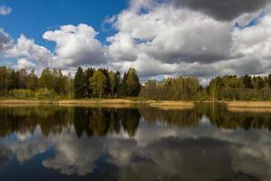 paysages de la campagne lituanienne au printemps photo