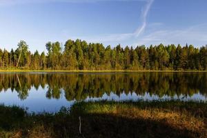 paysages de la campagne lettone au printemps photo