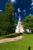 église luthérienne en été photo