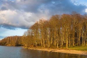 paysages de printemps avec des nuages photo