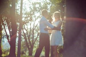 jeune couple romantique photo