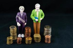 retraités souhaitant une augmentation de leur pension photo