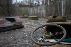 parc d'attractions dans la zone d'exclusion de tchernobyl photo