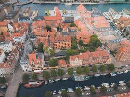 Canal de christianshavn à copenhague, danemark par drone photo