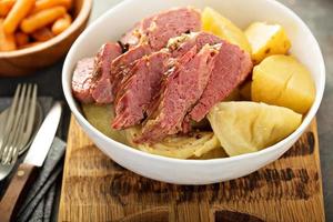 corned-beef et chou photo