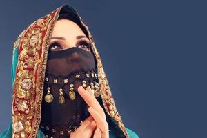 belle femme arabe photo