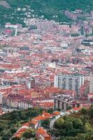 vue sur la ville depuis la ville de bilbao, pays basque, espagne, destinations de voyage photo