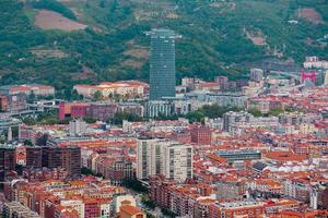 vue sur la ville depuis la ville de bilbao, pays basque, espagne, destinations de voyage photo