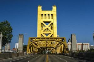 Tower Bridge, Sacramento, Californie photo