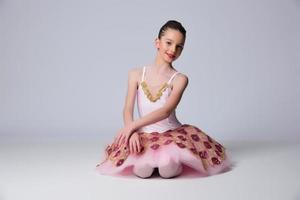 belle fille danseuse de ballet. photo