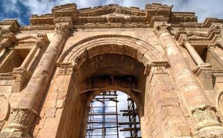 arc d'hadrien, jerash, jordanie photo