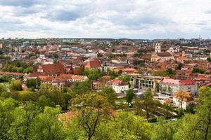 rues et paysages de la vieille ville de vilnius photo