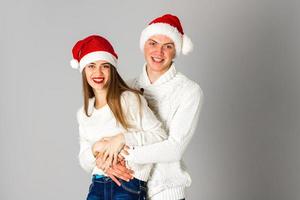 couple fête noël en studio photo