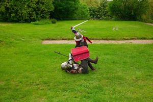 combat à l'épée de chevalier photo