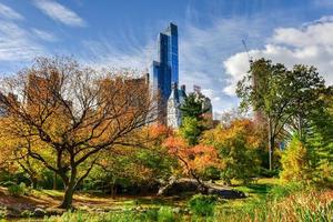 vue sur central park south à new york à l'automne. photo