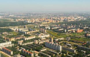 vue aérienne des bâtiments de la banlieue de moscou, russie photo