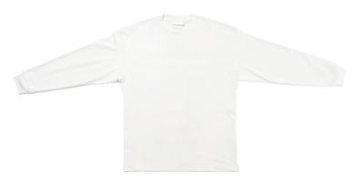 T-shirt à manches longues blanc vierge sur fond blanc photo