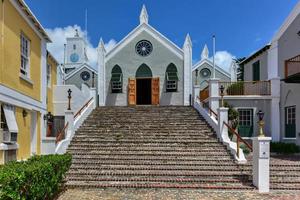 leurs majestés chappell, st. l'église Saint-Pierre, à st. george's, bermuda, est la plus ancienne église anglicane encore en usage en dehors des îles britanniques. c'est un site du patrimoine mondial de l'unesco. photo