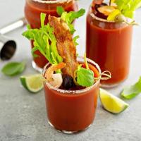 Bloody Mary au bacon épicé photo