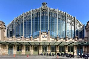 barcelone, espagne - 27 novembre 2016 - estacion de francia est une gare ferroviaire majeure de la ville de barcelone. l'estacio de franca est la deuxième gare la plus fréquentée de la ville. photo