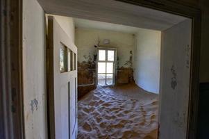 ville fantôme kolmanskop, namibie photo