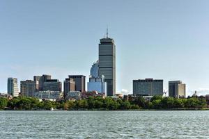 vue sur la rivière charles sur les toits de boston photo