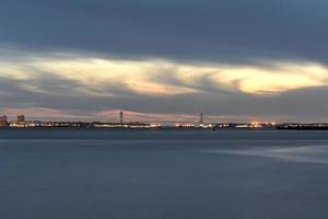 pont verrazano sur la rivière hudson photo