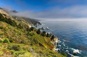 beaux paysages le long de l'autoroute 1 et big sur, californie, usa photo