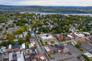 vue aérienne de la ville de catskill dans le nord de l'état de new york. photo