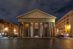 panthéon - rome, italie photo