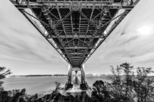 passage souterrain du pont de verrazano photo