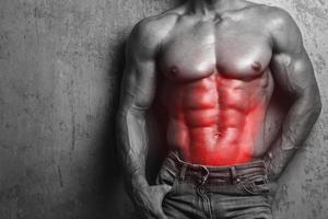 spécialisation pour les muscles abdominaux dans le sport de musculation photo