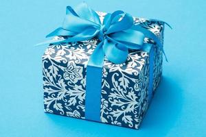 coffret cadeau bleu photo