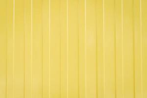 feuille de métal dégradé jaune utilisée pour fabriquer des murs de conteneurs ou utilisée pour décorer des pièces et des bâtiments. photo