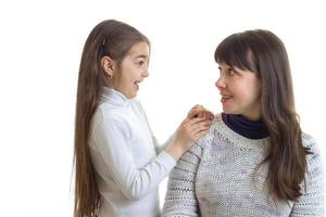 drôle de mère avec sa petite fille en riant photo