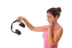 portrait de jeune fille avec un casque photo