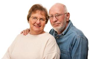 portrait de couple de personnes âgées affectueux photo