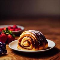 brioche à la cannelle ou brioche à la cannelle avec un glaçage sur le dessus photo