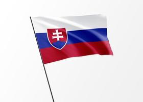 le drapeau de la slovaquie vole haut dans le fond isolé le jour de l'indépendance de la slovaquie photo