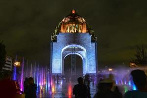 monument à la révolution mexicaine. situé sur la place de la république, mexico. construit en 1936. conçu dans le style art déco éclectique et réalisme socialiste mexicain. photo