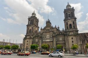 mexico, mexique - 3 juillet 2013 - cathédrale métropolitaine de l'assomption de marie de mexico. photo