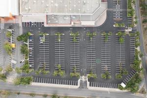 vue aérienne d'un parking à cancun, quintana roo, mexique photo