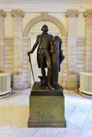 new york city - 29 mars 2017 - monument george washington à l'hôtel de ville de new york, siège du gouvernement de nyc, situé au centre du parc de l'hôtel de ville dans le bas de manhattan. photo