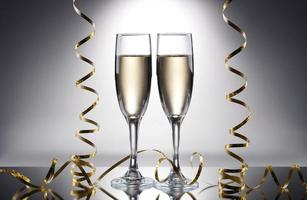 fond de célébration du nouvel an avec champagne photo